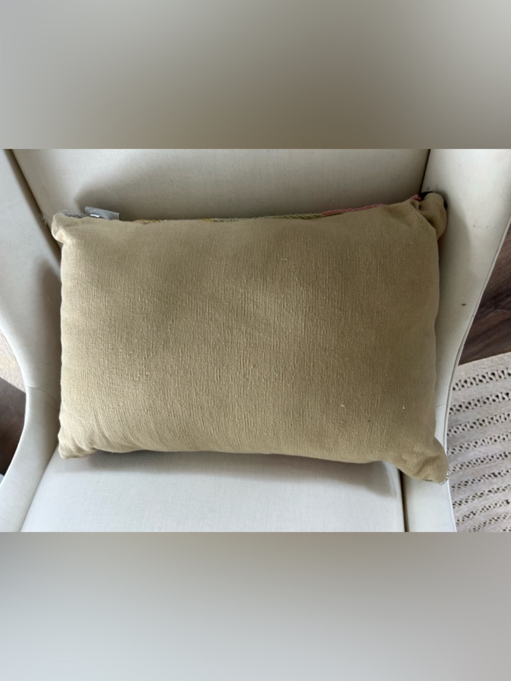 Pottery Barn Mila Lumbar
Decorative Throw Pillow 14”x 20” - Picture 5 of 7